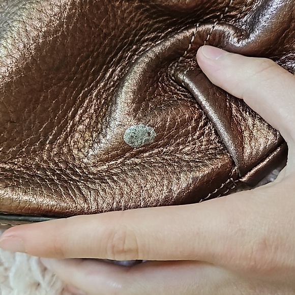 B Makowsky Purse Metallic Copper - Picture 2 of 8
